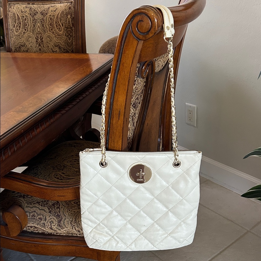 DKNY Cream White Quilted Leather Shoulder Bag with Chain Strap